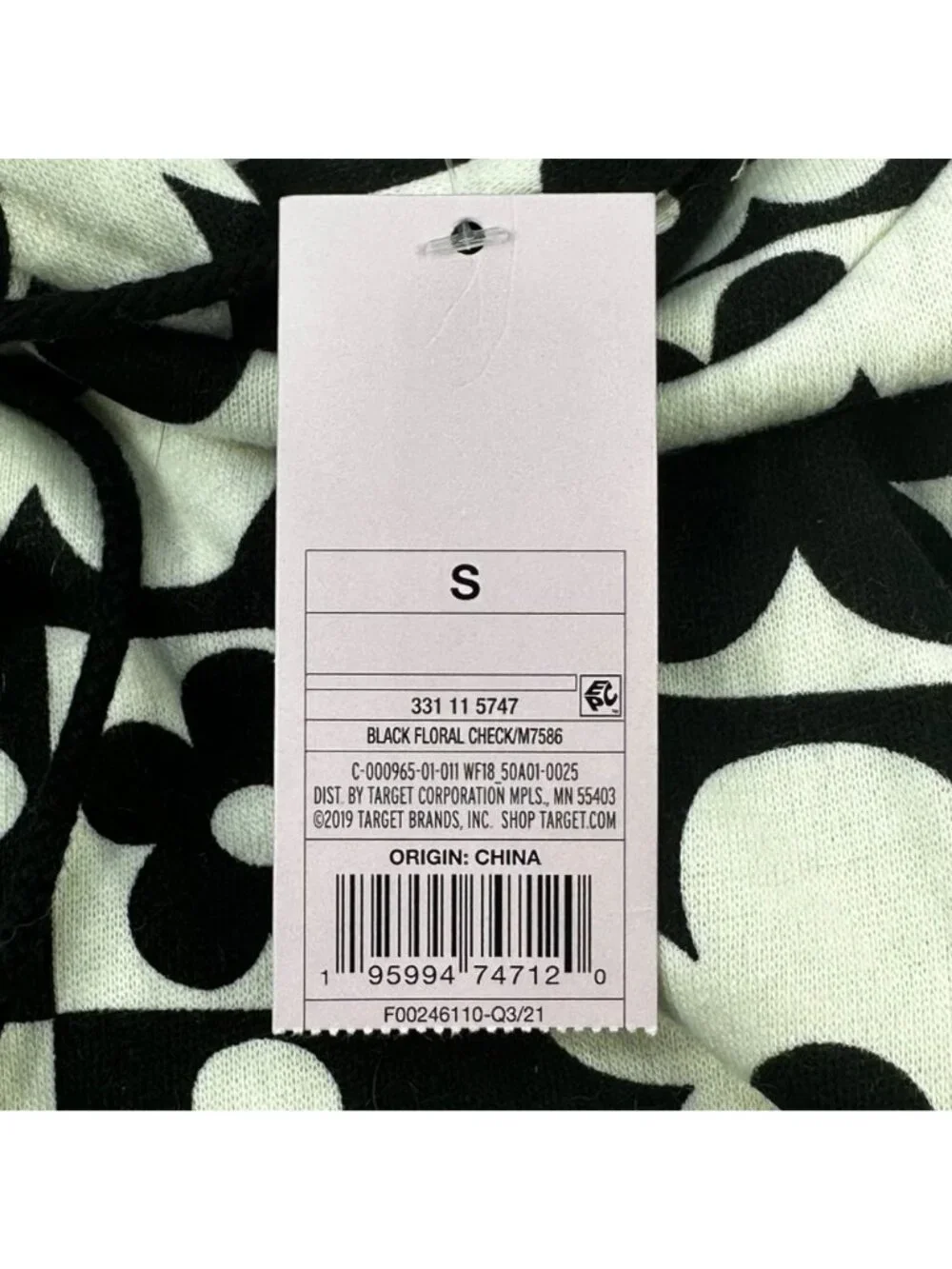 Wild Fable Women's Size Small Hoodie Cropped Black White Floral Squares New - Picture 4 of 14